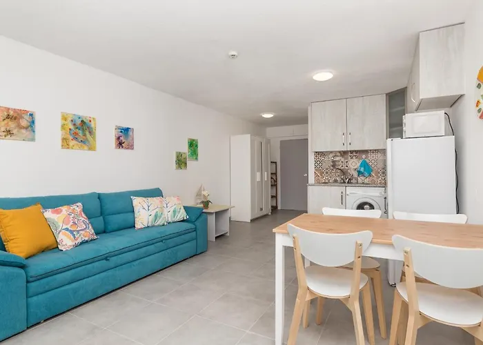 Studio Apartment
